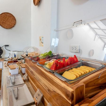 Ai Pai Hotel Exteriör bild